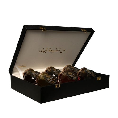 شنطة للأهداء مكونه من 6 عبوات اذا حاب تغير انواع ا...