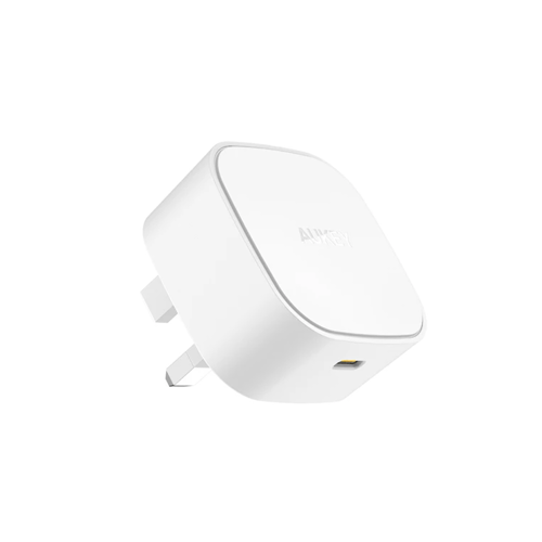 فيش جداري من اوكي بقوة 20 واط