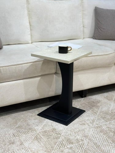 طقم طاولات 7 قطع بديل رخام وقاعدة سوداء مفرغة