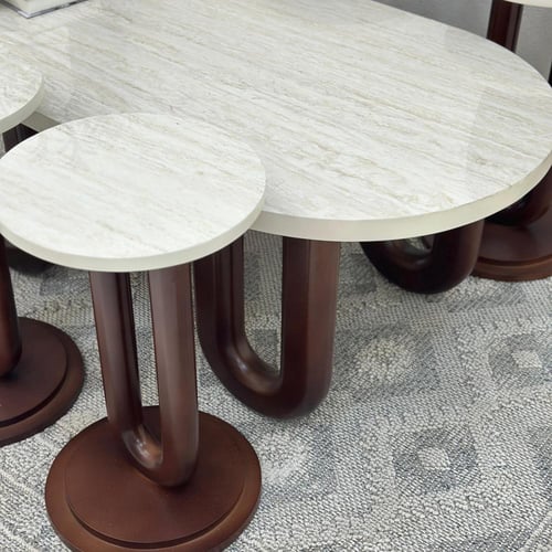 طقم طاولات ضيافة 7 قطع بديل رخام وقاعدة خشب بني بي...