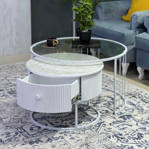 طقم طاولتين بدرج ابيض سطح خشب مع طاولة كبيرة سطح ز...