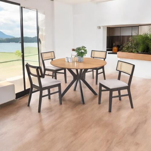 طاولة طعام خشب ماليزي 4 كراسي لون أسود