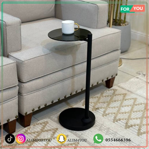 طاولة خدمة بسطح زجاجي بلون اسودTH