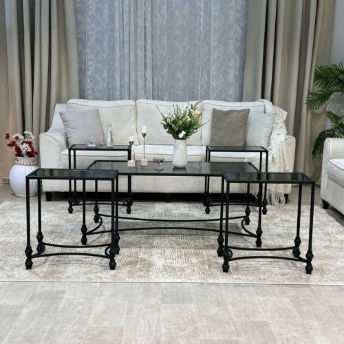 طقم طاولات 5 قطع زجاج أسود وهيكل كلاسيكي مقوس