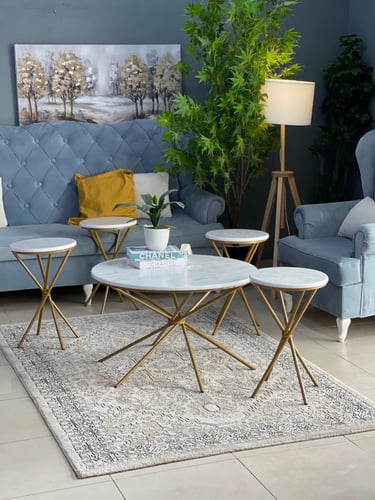 طقم طاولات 5 قطع خشبي أبيض وأرجل X ذهبية