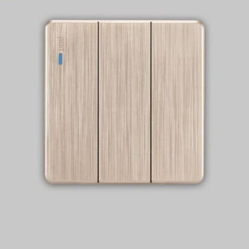 مفتاح ثلاثى بيانو 10 امبير 7×7 Parl