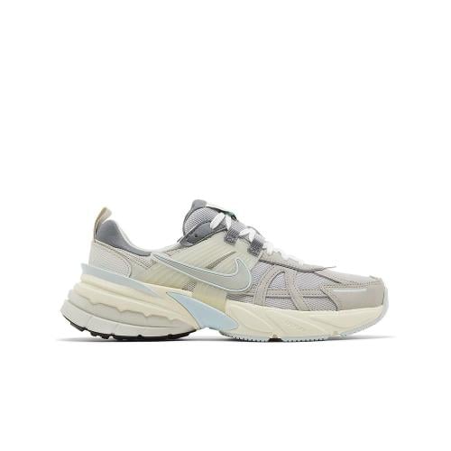 Wmns V2K Run 'Light Bone Iron Ore