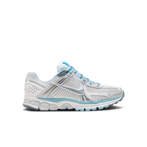 حذاء اير زوم