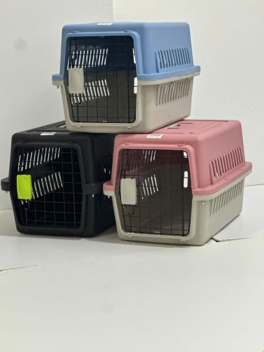 قفص تنقل للحيوانات الاليفة