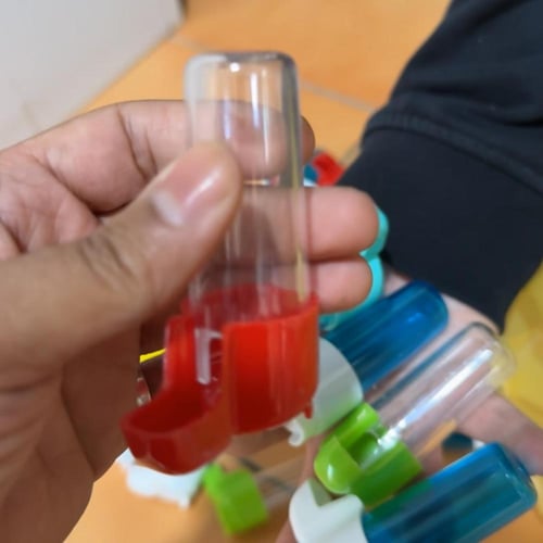 مشربية 20 مل مناسب لتقديم الفيتامين و العلاج و الا...