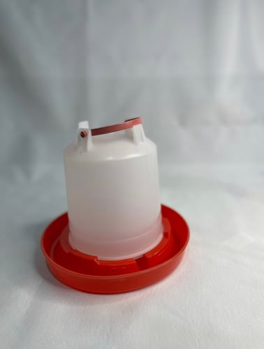 مشربيات سقايات حمام و دجاج و سمان و بط