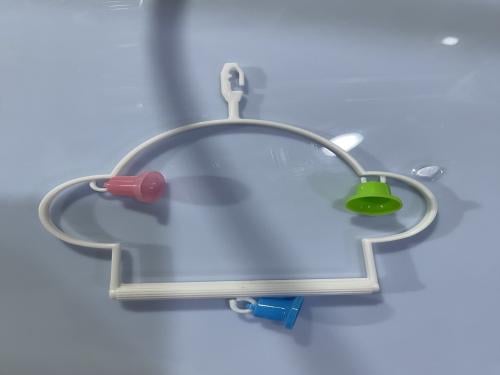 مجثم بلاستك تعليق لطيور الصغيرة