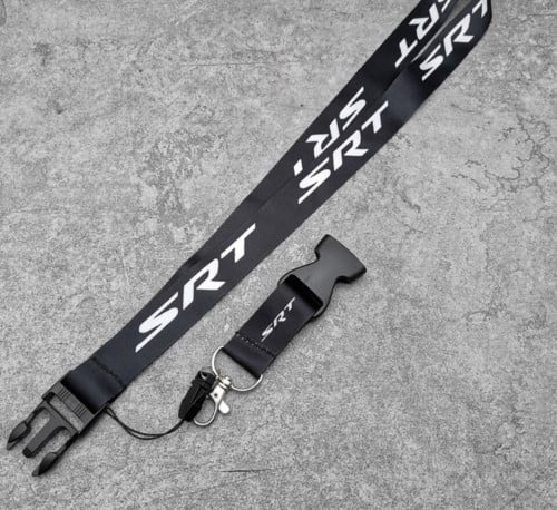 تعليقة مفتاح بشعار SRT