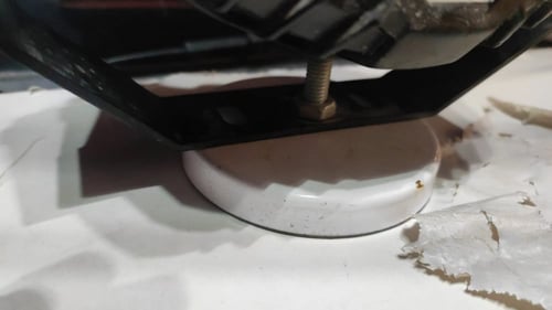 قاعدة كشافات السيارات المغناطيسية