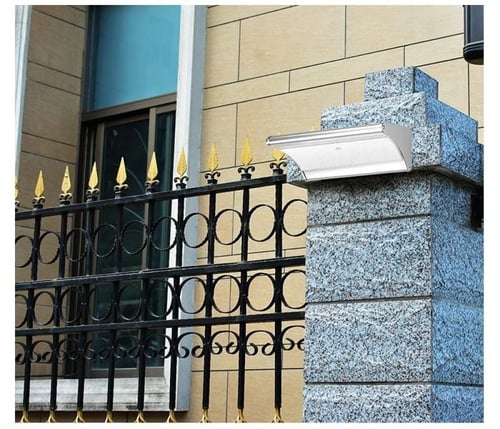 لمبة اسوار جدارية 900 شمعة على الطاقة الشمسية