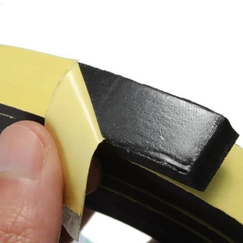 عازل هواء سيارة ماليزي