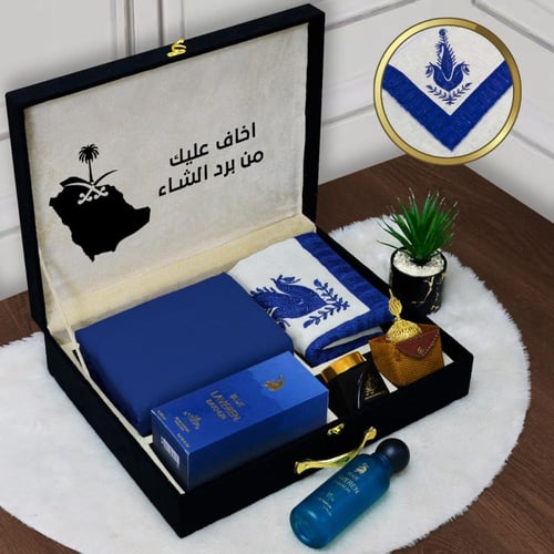 طقم رجالي فاخر متكامل يناسب الذوق الرفيع ويجمع بين...