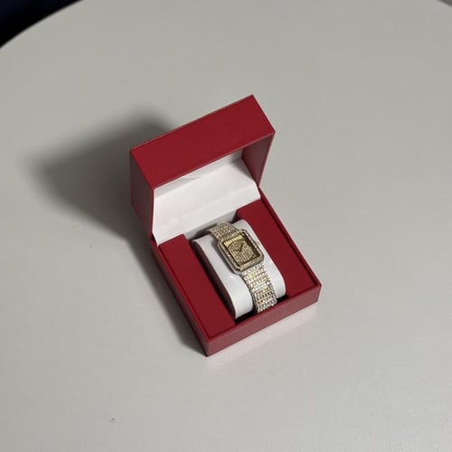 بوكس إهداء نسائي ملكي - هدية فخمة - تليق بذوقك