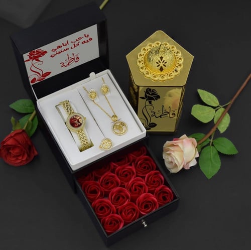 طقم فاخر يشمل ساعة مع إكسسوارات،علبة أنيقة مزينة ب...