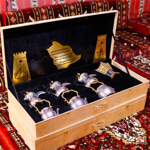 بوكس الضيافة الملكي – إصدار التراث الفاخر من هدايا...
