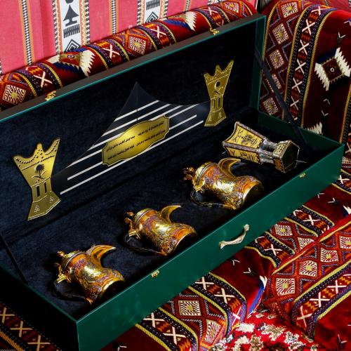 بوكس الضيافة الملكي – إصدار التراث الفاخر من هدايا...