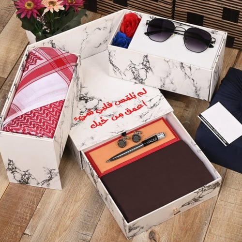 بوكس شماغ و قماش مع اكسسورات راقيه