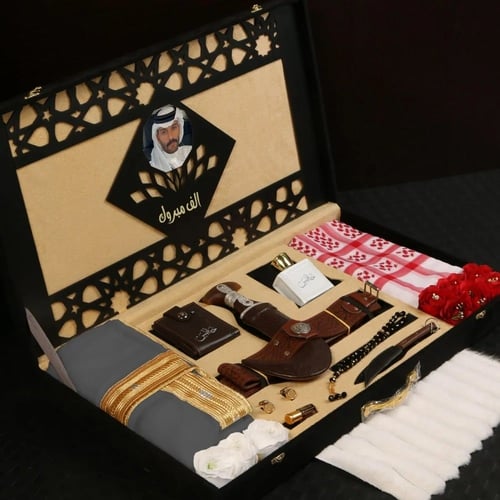 بوكس إهداء تذكاري رجالي فاخر بتصميم فخم حسب الطلب