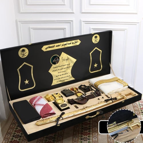 هدايا رجاليه فخمه بكس ملكي تصميم حسب الطلب وعبارة...
