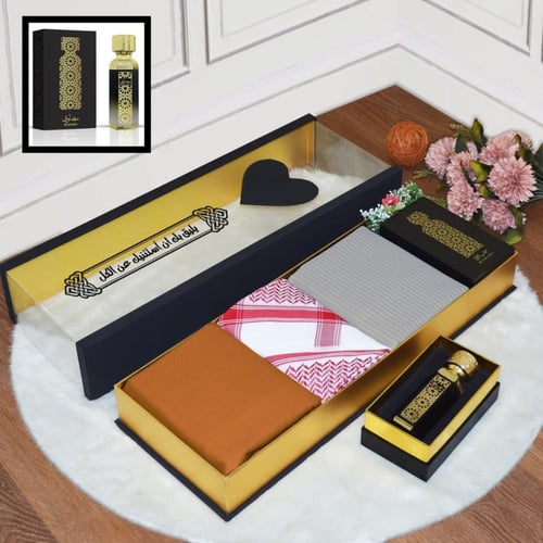 بوكس رجالي فاخر يحتوي على قماش شتوي مقلم وقماش ساد...