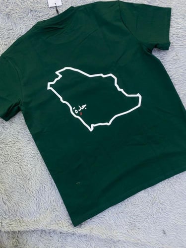 تيشرت خريطة الوطن مع اسم المدينه اليوم الوطني 94