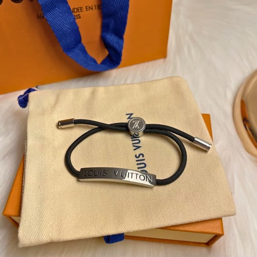 أسواره لويس فيتون