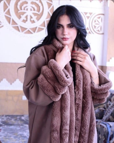 فروة نسائية سحر الشتاء