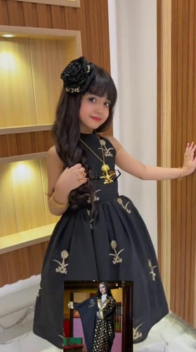 فستان أخضر اليوم الوطني