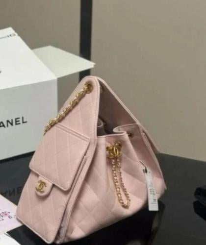 شنطة Chanel 25
