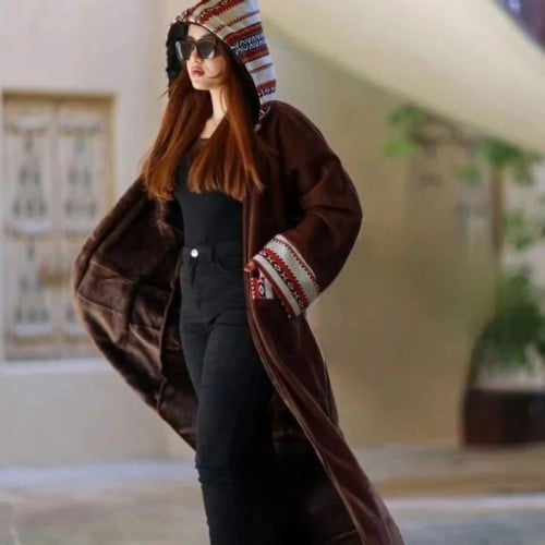 فروه نسائية مزينة بسدو