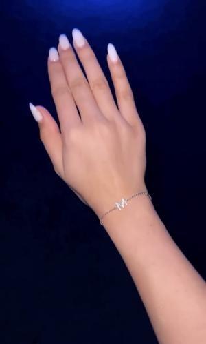 اساوره حرفك وحرف من تحب