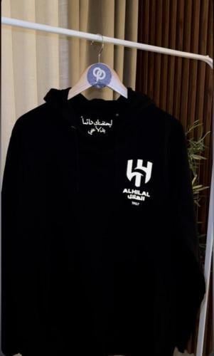 سويتر الهلال