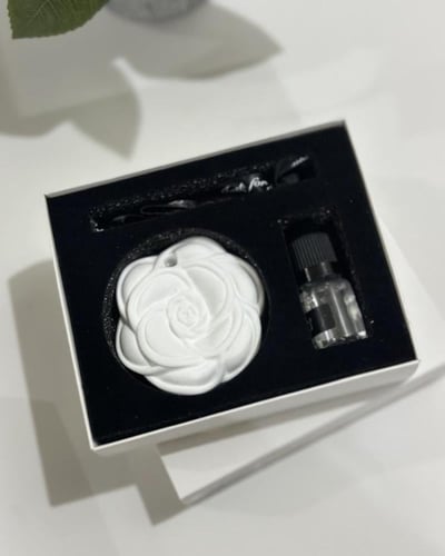 فواحة شكل وردة