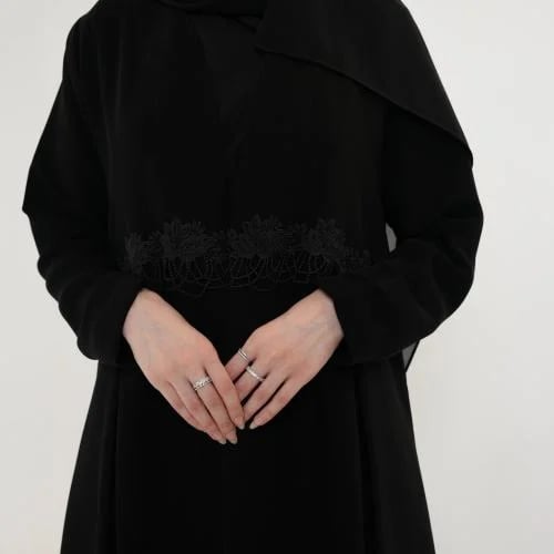 Rose | عباية بكسرات