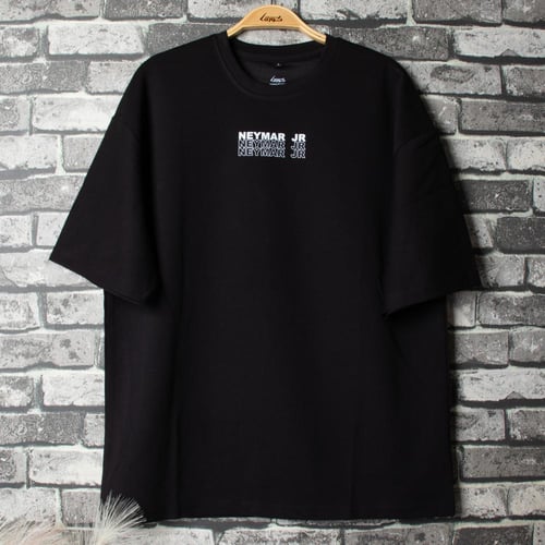 تيشيرت اسود اوفر سايز بتصميم نيمار