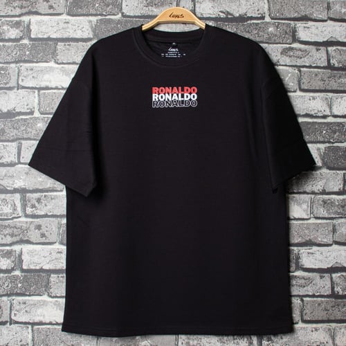 تيشيرت أوفر سايز أسود بتصميم كريستيانو رونالدو CR7