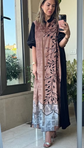 ثوب نسائي من مخمل مطرز بالاسود K-62