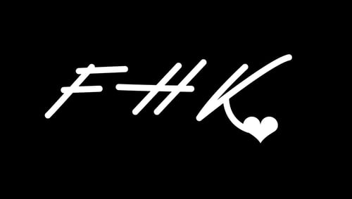 الطرحه الملكية القماش كوري