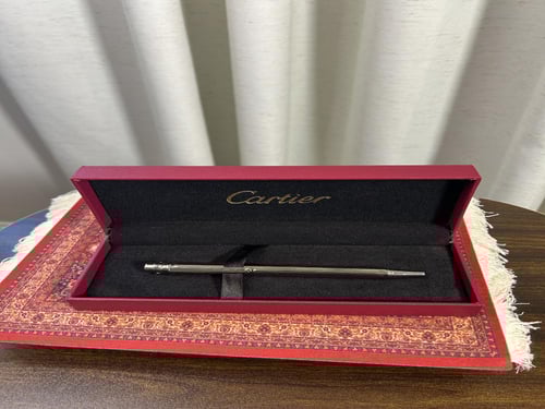 قلم كارتير فضي نحيف