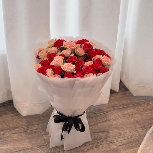 ٢٠ غصن| 20 SPRAY ROSE