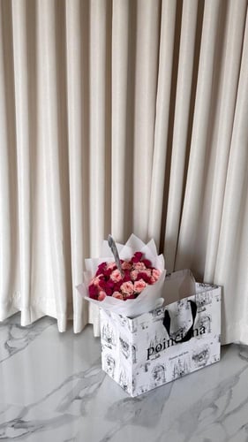 ٢٠ غصن | 20 SPRAY ROSES