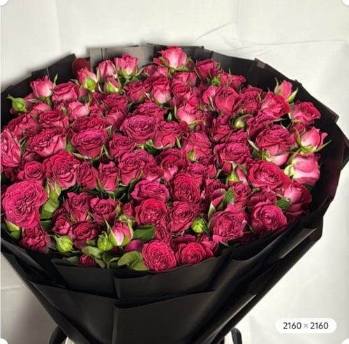 ٣٠ غصن |30 SPRAY ROSES