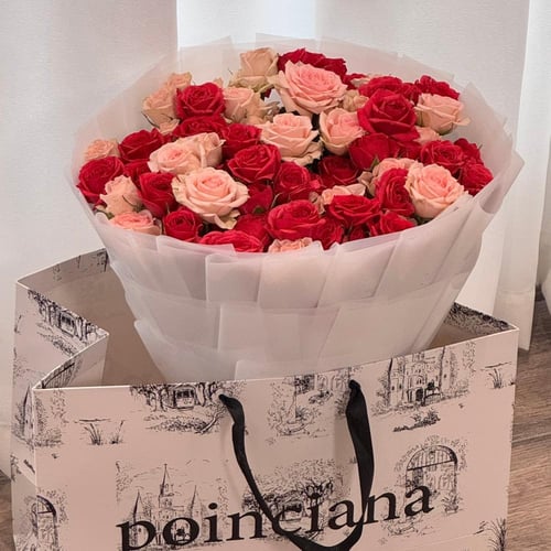 ٢٠ غصن| 20 SPRAY ROSE