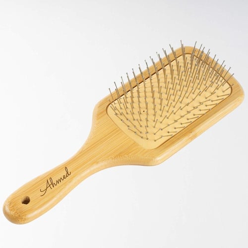 فرشاة شعر بامبو بالاسم