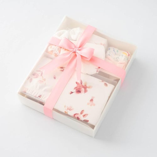 هدية أول ربيع - هدية مواليد - بناتي مخصصة بالاسم